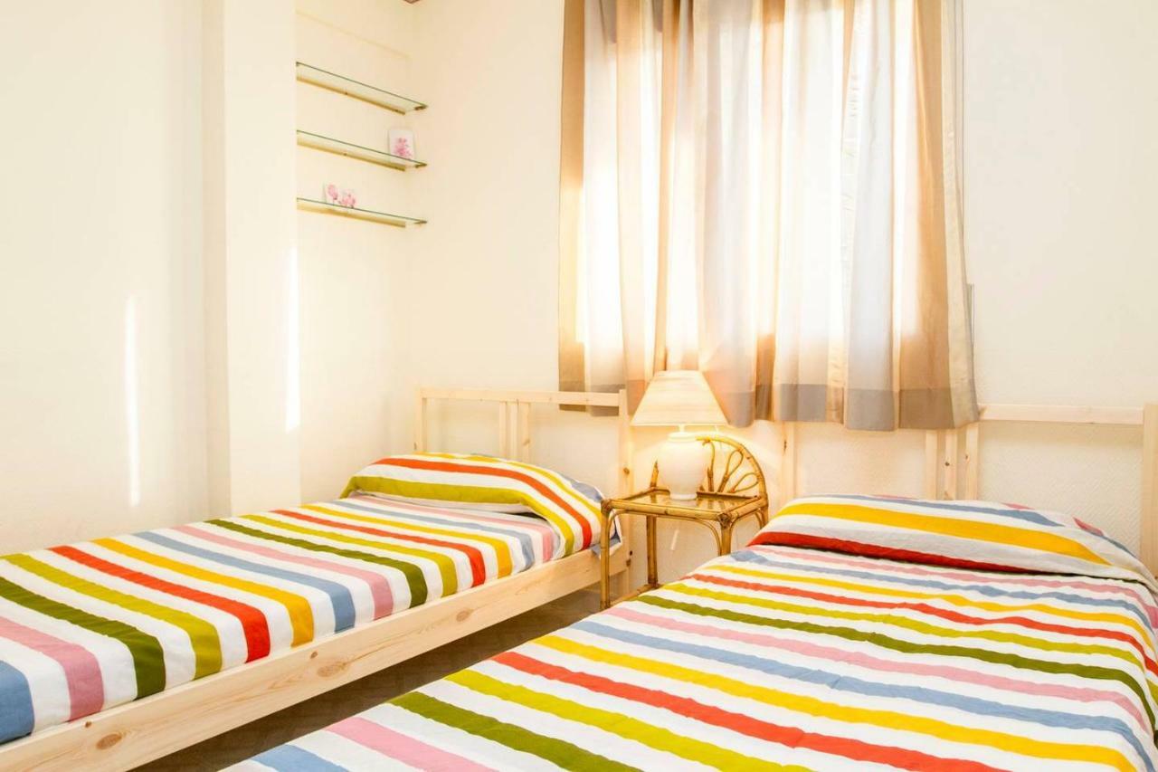 Apartamentos Halcon Benidorm Exteriör bild